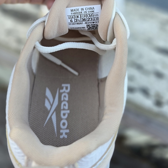 Reebok Shoes - Picture 10 of 10